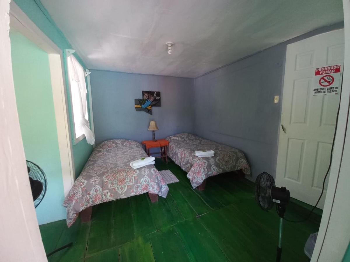 Donde Familia Manito Bed & Breakfast Paquera Luaran gambar