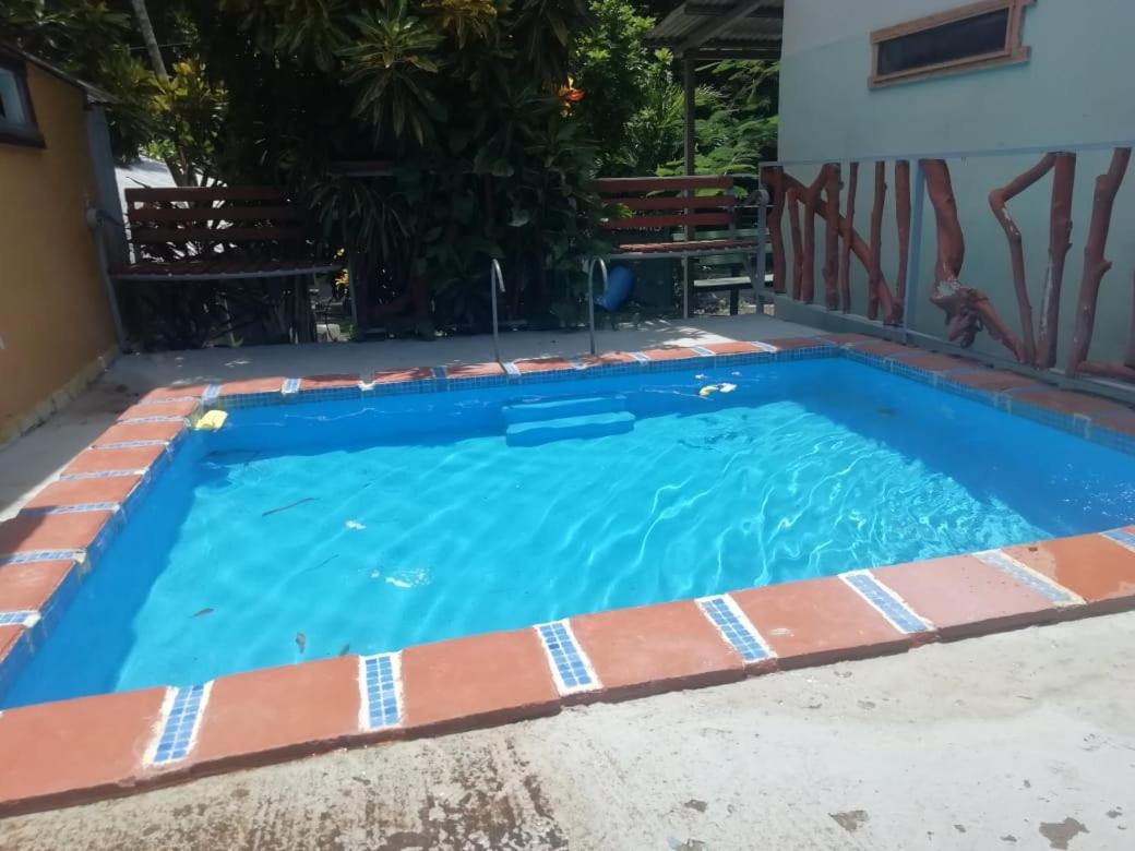Donde Familia Manito Bed & Breakfast Paquera Luaran gambar